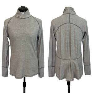 Lululemon Warm Your Core Gray High Neck Pleated Back‎ Pullover Top Size 8